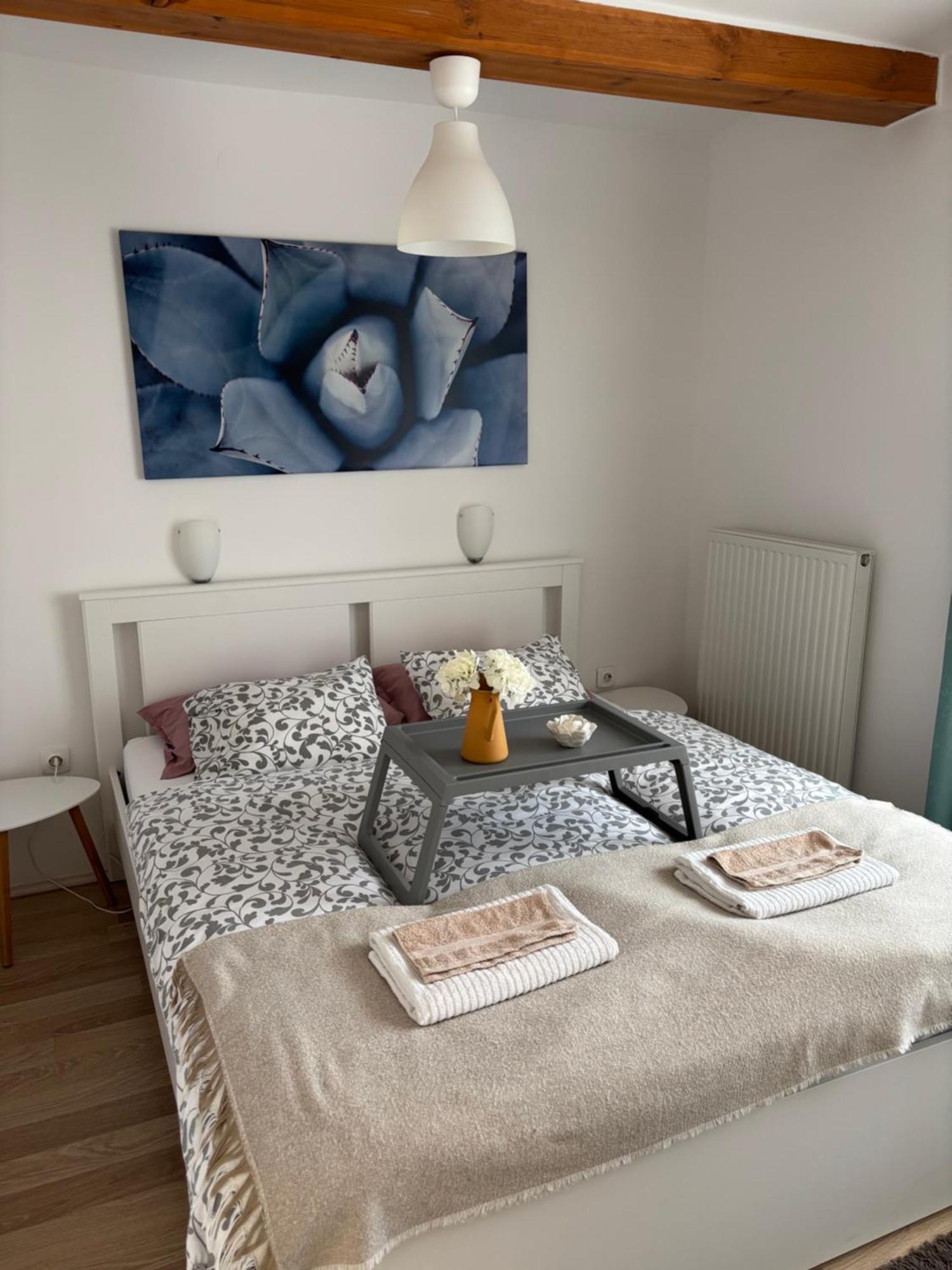 Levendula Apartmanhaz Badacsonytomaj Eksteriør billede